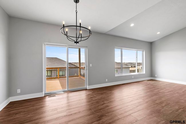 309 N 105 Th St, House other with 2 bedrooms, 2 bathrooms and 2 parking in Lincoln NE | Image 7