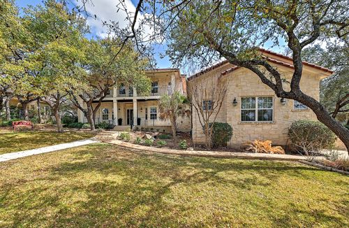 22 Hedgebrook Way, The Hills, TX, 78738-1320 | Card Image