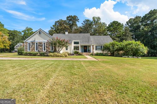 45 Sullivan Ldg, Newnan, GA, 30265-6222 | Card Image
