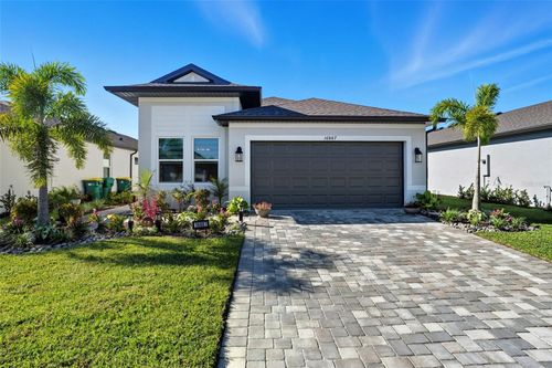 16887 Fiesta Dr, PORT CHARLOTTE, FL, 33953-2291 | Card Image