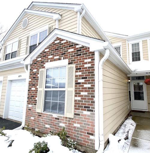 unit-a-629 Streamwood Blvd, Streamwood, IL, 60107-2395 | Card Image