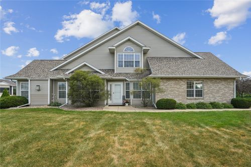 c-1208 Litchfield Dr, Hiawatha, IA, 52233-2352 | Card Image