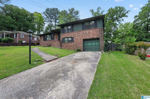 945 Ridgewood Cir, BIRMINGHAM, AL, 35235-1223 | Card Image