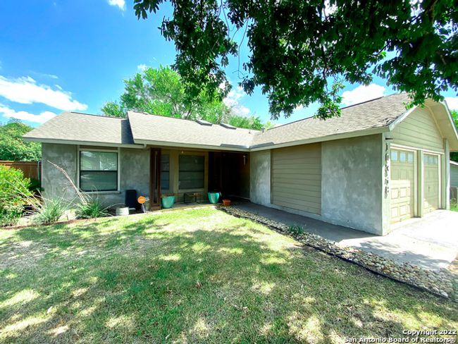 10348 Flatland Trl, House other with 3 bedrooms, 2 bathrooms and null parking in Converse TX | Image 13