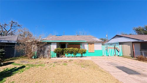 5313 Southlea St, Houston, TX, 77033-1726 | Card Image