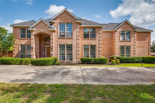 1119 Shallow Bend Dr, DeSoto, TX, 75115-7438 | Card Image