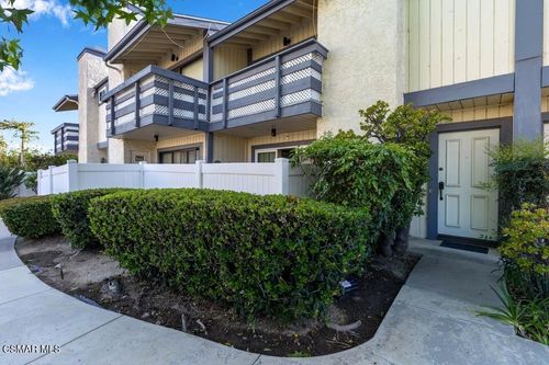 2831 Tapo St, Simi Valley, CA, 93063-1728 | Card Image