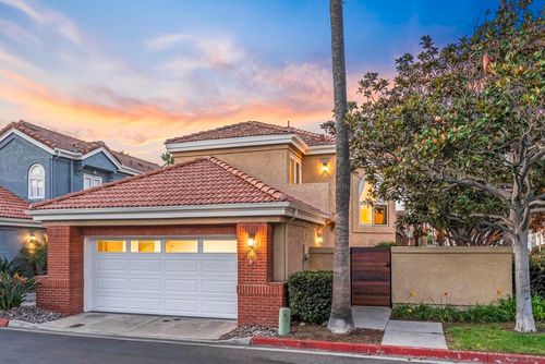 38 Mardi Gras Ct, Coronado, CA, 92118-3517 | Card Image