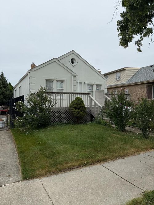 12239 Gregory St, Blue Island, IL, 60406-1317 | Card Image
