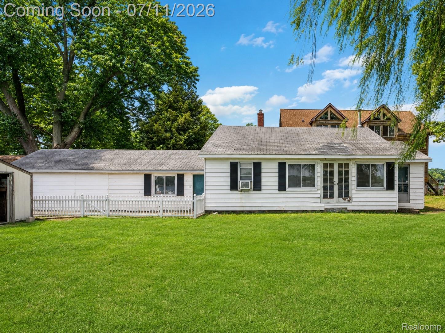 Residential Income in White Lake Charter Township 2