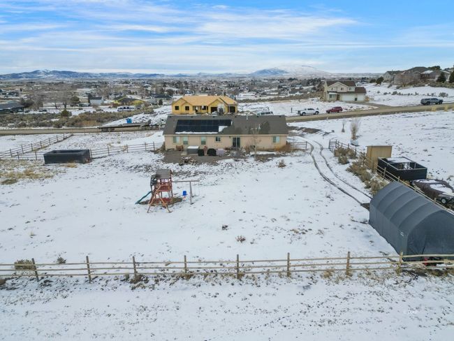 436 Country Club Plz, House other with 4 bedrooms, 2 bathrooms and null parking in Spring Creek NV | Image 27