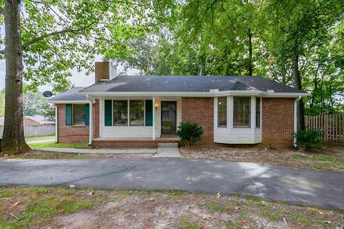 2906 Curtiswood Ln E, Springfield, TN, 37172-4360 | Card Image