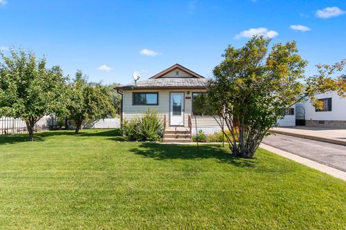 5626 51 Street, Olds, AB, T4H1H9 | Card Image