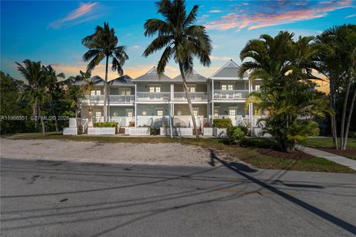 5101 Sunset Village Dr, Duck Key, FL, 33050 | Card Image
