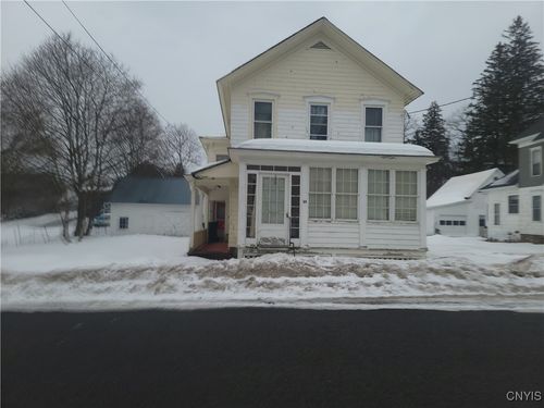 18 Howard St, Dolgeville, NY, 13329-1331 | Card Image