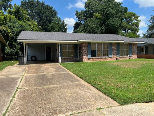 1126 Carolina St, Shreveport, LA, 71104-4002 | Card Image