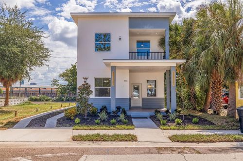 802 18th Street S, ST PETERSBURG, FL, 33712 | Card Image