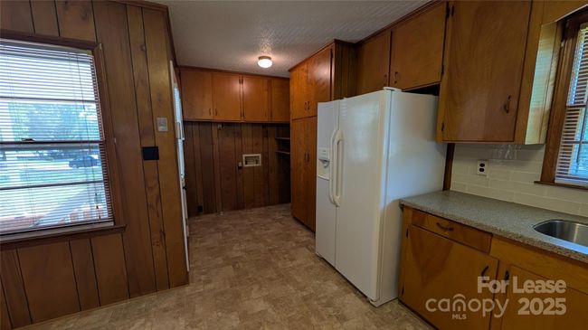534 Westside Ter, House other with 4 bedrooms, 2 bathrooms and null parking in Davidson NC | Image 9