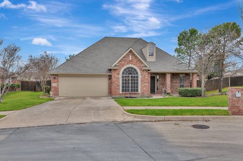 10209 Oldfield Court, Fort Worth, TX, 76244 | Card Image