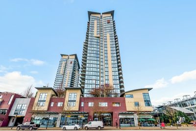 1003 - 2225 Holdom Ave, Condo with 3 bedrooms, 2 bathrooms and 2 parking in Burnaby BC | Image 1