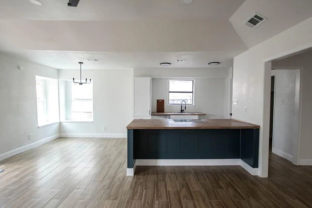 Residential in Arlington 5