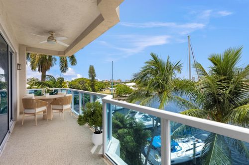 4a-516 Hendricks Isle, Fort Lauderdale, FL, 33301-3718 | Card Image