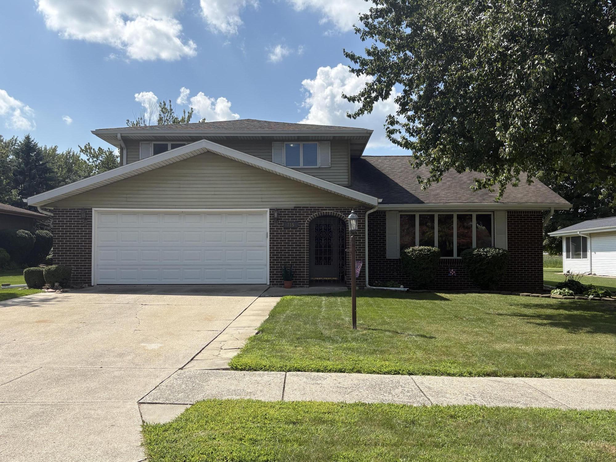 Residential in Crown Point