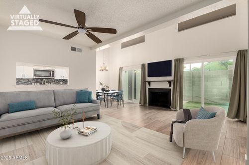 10-3136 N 38th St, Phoenix, AZ, 85018-6334 | Card Image