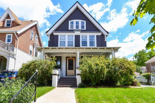 2912 N Murray Avenue, Milwaukee, WI, 53211 | Card Image