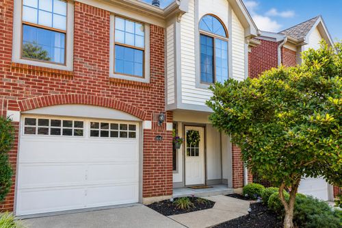 6646 Fairways Dr, Florence, KY, 41042-6704 | Card Image