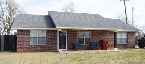 504 N 5th Street, Hugo, OK, 74743 | Card Image