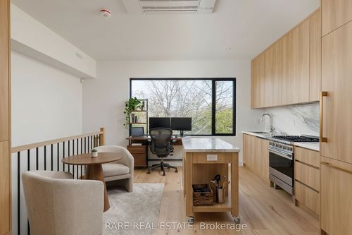 laneway-449 Montrose Avenue, Toronto, ON, M6G3H2 | Card Image