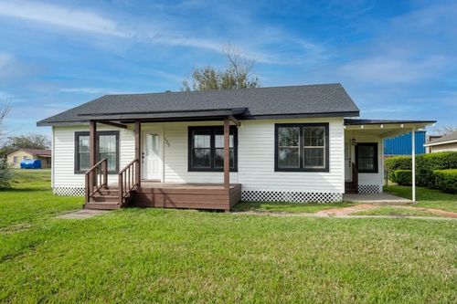 125 E Crosby St, Sour Lake, TX, 77659-6741 | Card Image