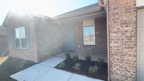 504 Nw 11th St, Newcastle, OK, 73065 | Card Image