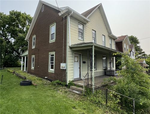 428 2nd St, Donora, PA, 15033-1437 | Card Image