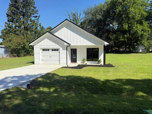 400 E 5th St, Stevenson, AL, 35772-3212 | Card Image