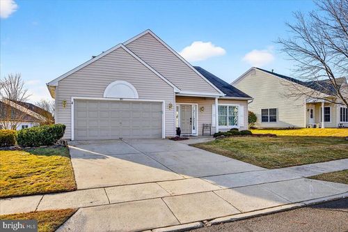 89 Horseshoe Ln S, Columbus, NJ, 08022-1061 | Card Image