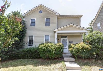 749 Country Green Rd, House other with 3 bedrooms, 2 bathrooms and null parking in CHARLOTTESVILLE VA | Image 2