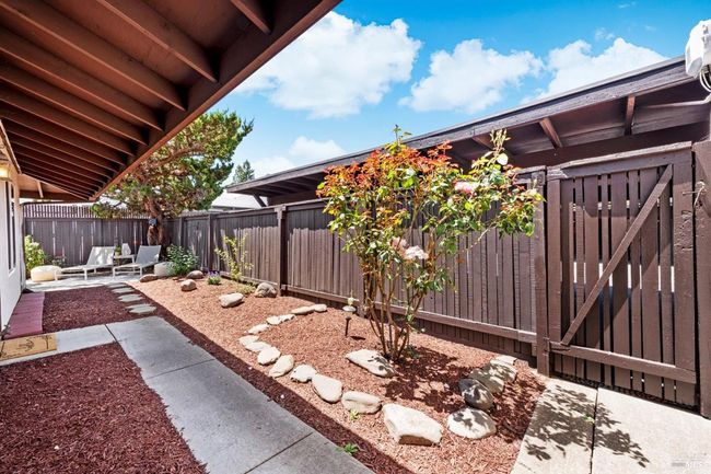 3403 Willis Dr, Condo with 3 bedrooms, 2 bathrooms and 1 parking in Napa CA | Image 11