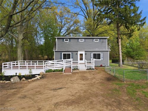 2757 Burns Rd, Madison, OH, 44057-2833 | Card Image