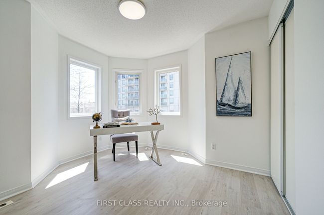 202 - 28 Rosebank Dr, Condo with 3 bedrooms, 3 bathrooms and 2 parking in Scarborough ON | Image 35