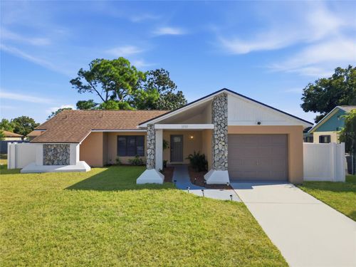 1202 Greenlea Dr, HOLIDAY, FL, 34691-6755 | Card Image