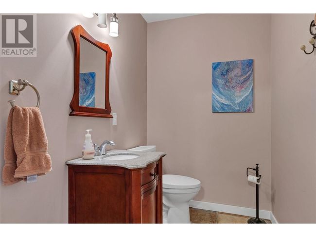 7603 Baker Hogg Rd, House other with 3 bedrooms, 3 bathrooms and 2 parking in North Okanagan Rd Rural BC | Image 20
