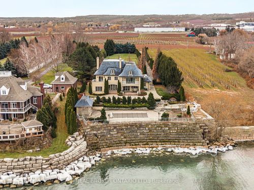 5545 Blezard Dr, Lincoln, ON, L3J1R1 | Card Image