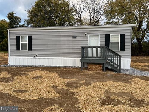 6037 Specks Run Rd, BUNKER HILL, WV, 25413-3540 | Card Image