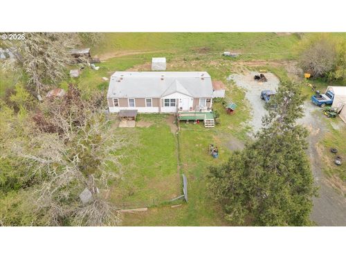 11304 Tiller Trail Hwy, Days Creek, OR, 97429-9788 | Card Image