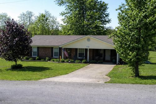 245 Garden Ave, Stanford, KY, 40484-9570 | Card Image