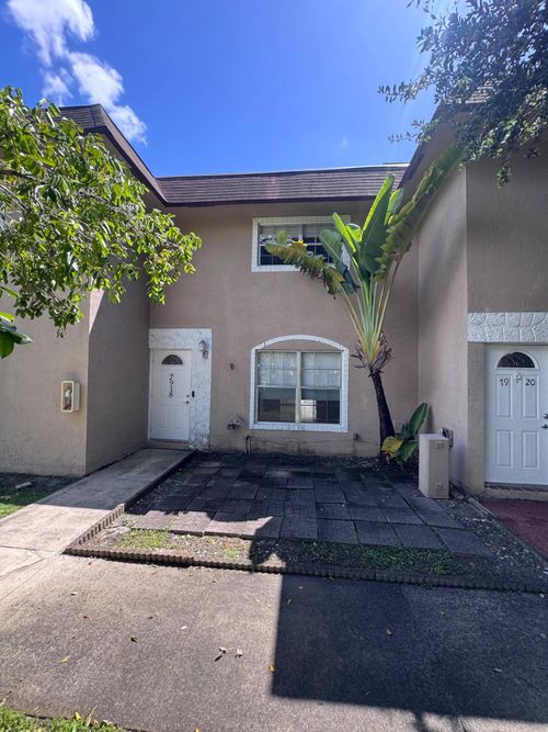 304-7918 Kimberly Blvd, North Lauderdale, FL, 33068-3263 | Card Image