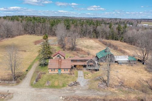 27 Broom St, Plainfield, MA, 01070-9789 | Card Image