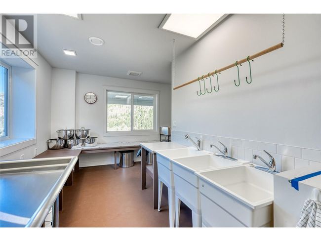 189 Resolute Rd, House other with 2 bedrooms, 3 bathrooms and null parking in Kaleden BC | Image 36